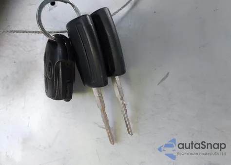 2013 Ford Fiesta Se из США, поврежденный, VIN 3FADP4BJ0DM199764